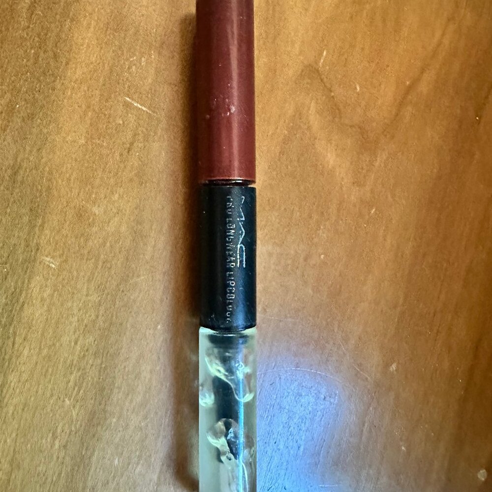 Mac Pro Longwear Lipcolour Commitment